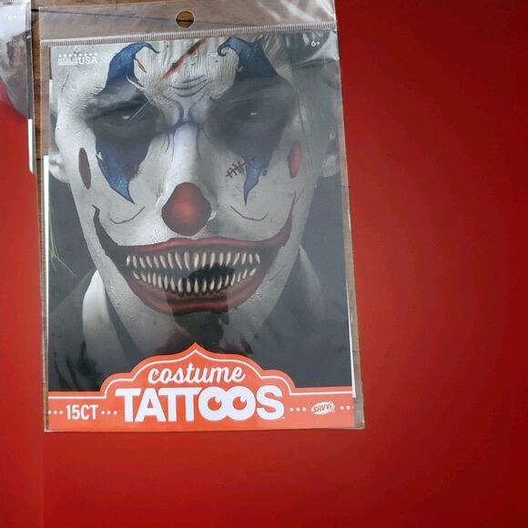 Spirit Halloween Youth Cursed Clown Costume Scary Medium M 10-12y Free Tattoos - Picture 10 of 13